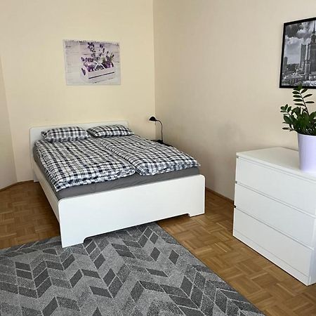 Apartment Kabaty Варшава Экстерьер фото